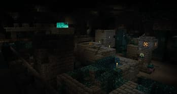 Dungeons and Taverns Ancient City Overhaul screenshot