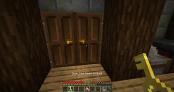 Key - Lock chests, other containers and doors screenshot