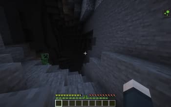 Hearts Reimagined screenshot