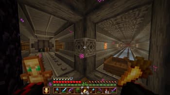 Crosshair small, HUD big screenshot