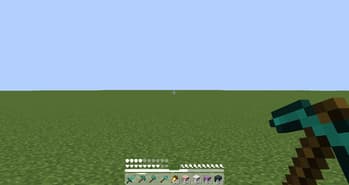 Modern Glass Hotbar screenshot