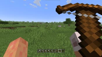 Items In Hands! screenshot