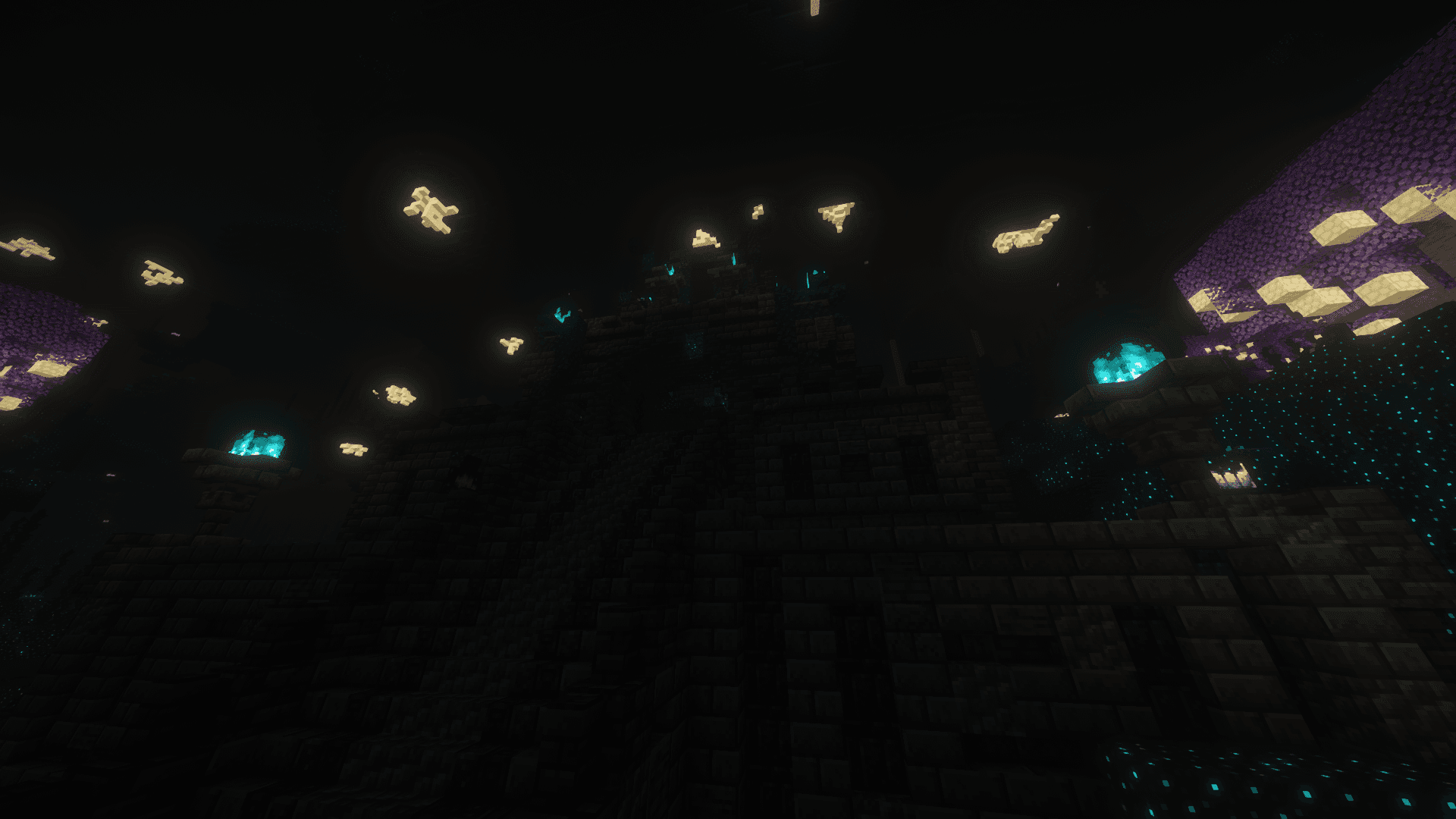 Deeper and Darker screenshot